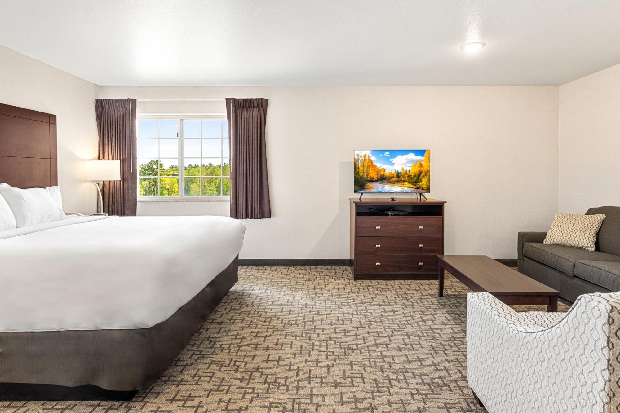 Boarders Inn & Suites By Cobblestone Hotels - Shawano Exterior photo
