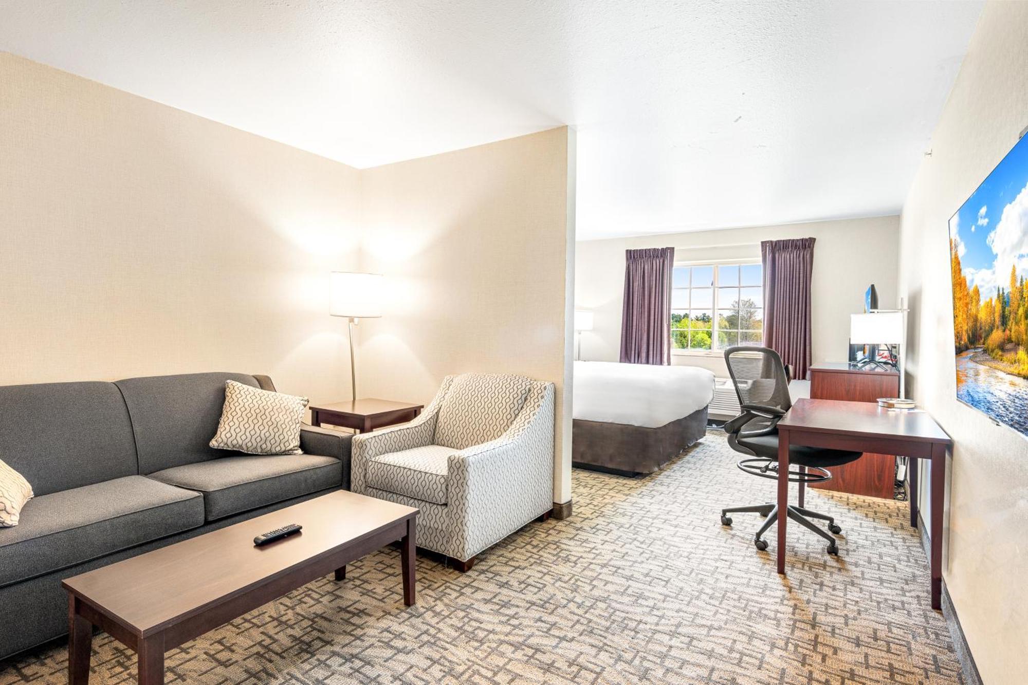 Boarders Inn & Suites By Cobblestone Hotels - Shawano Exterior photo